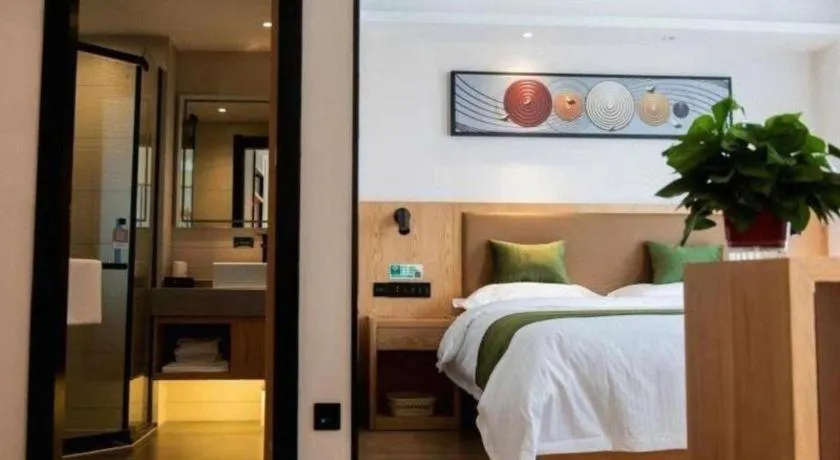 Bed in Green Tree Inn Fuyang Funan County Tianzhu Square