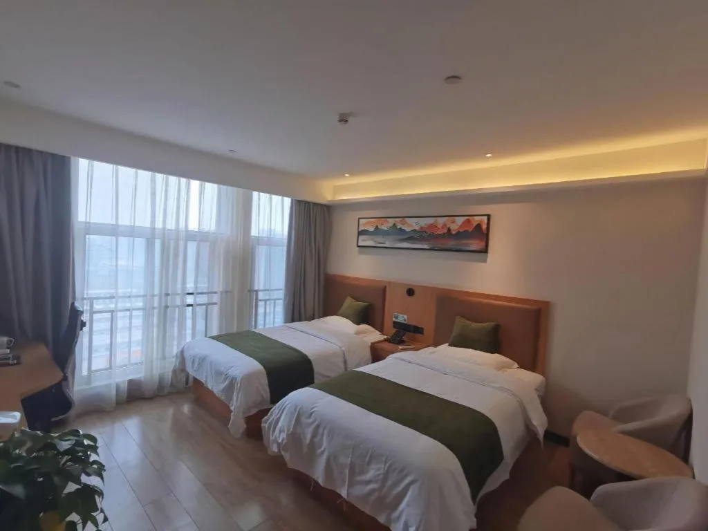 Bed in Green Tree Inn Fuyang Funan County Tianzhu Square
