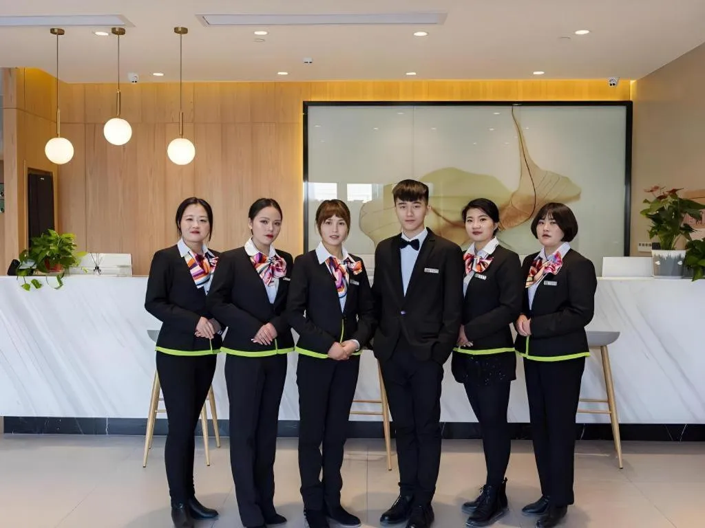 Green Tree Inn Fuyang Funan County Tianzhu Square