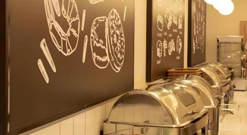 Green Tree Inn Fuyang Funan County Tianzhu Square