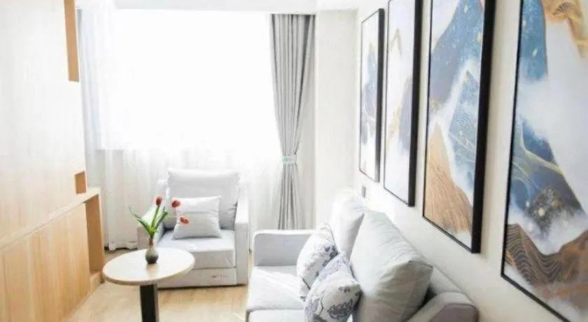 Green Tree Inn Fuyang Funan County Tianzhu Square