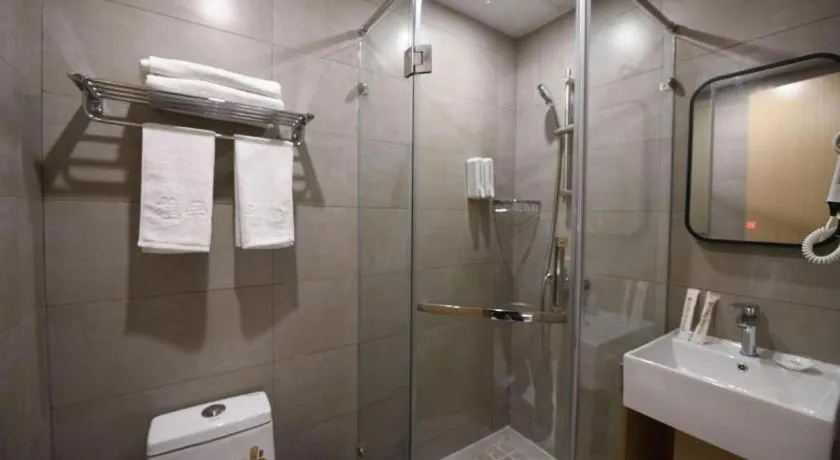 Shell Hotel Shanghai Normal University Hongcao Road Metro Station Guiping Road