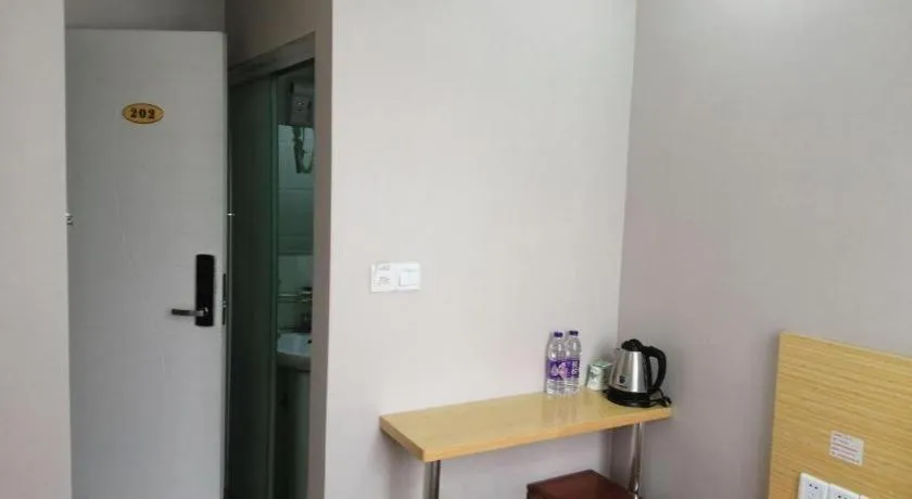 Shell Hotel Shanghai Normal University Hongcao Road Metro Station Guiping Road