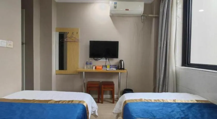 Bed in Shell Hotel Shanghai Normal University Hongcao Road Metro Station Guiping Road