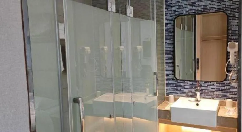 Shell Hotel Shanghai Normal University Hongcao Road Metro Station Guiping Road