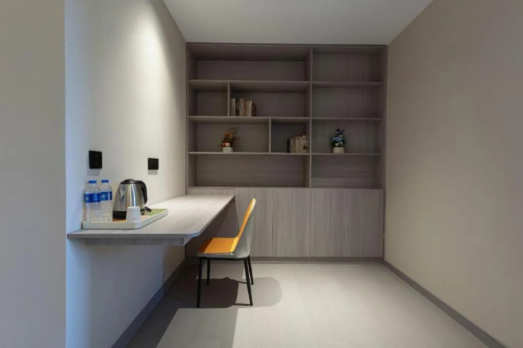 Shell Hotel Suzhou Zhangjiagang Jingang Town Central Plaza