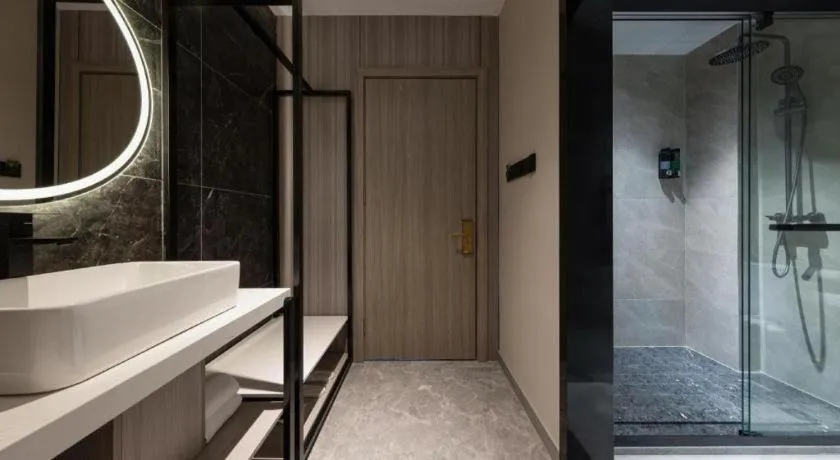 Shell Hotel Suzhou Zhangjiagang Jingang Town Central Plaza