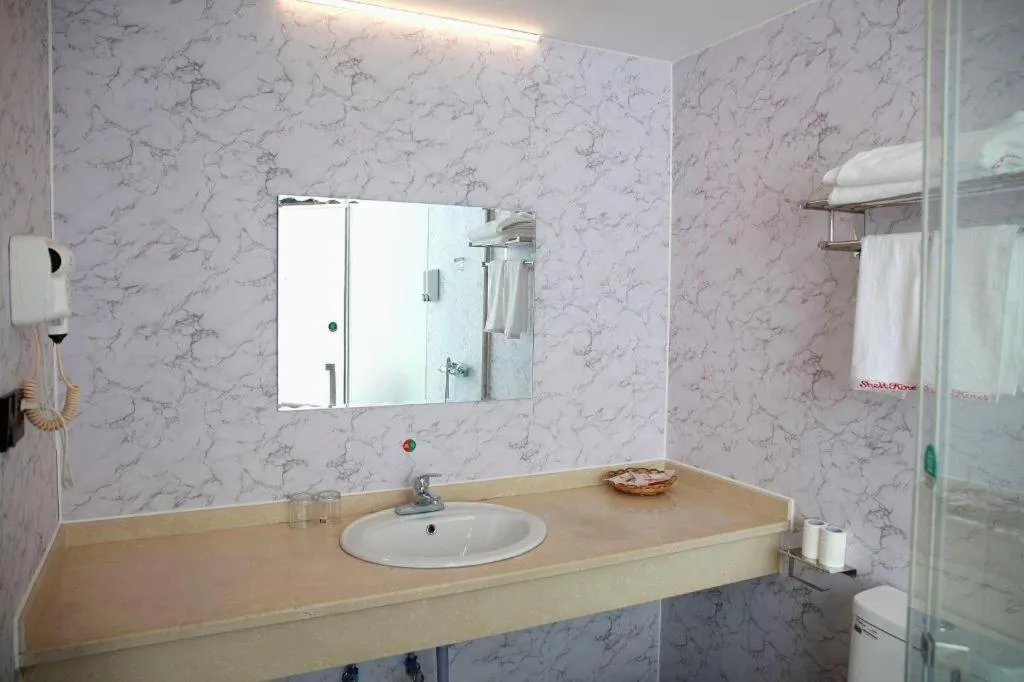 Shell Hotel Suzhou Zhangjiagang Jingang Town Central Plaza