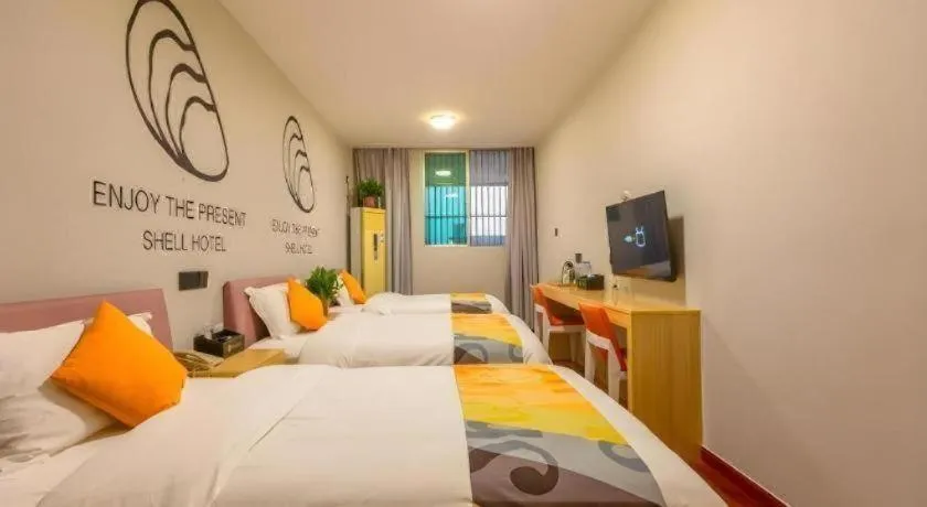 Bed in Shell Hotel Suzhou Zhangjiagang Jingang Town Central Plaza