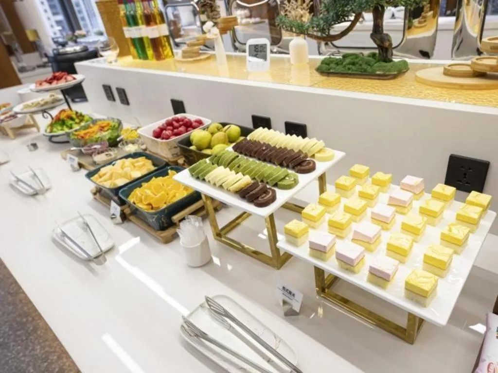 GreenTree Eastern Hotel Suzhou Dushu Lake Yinshan Lake Guoyuan Road Metro Station