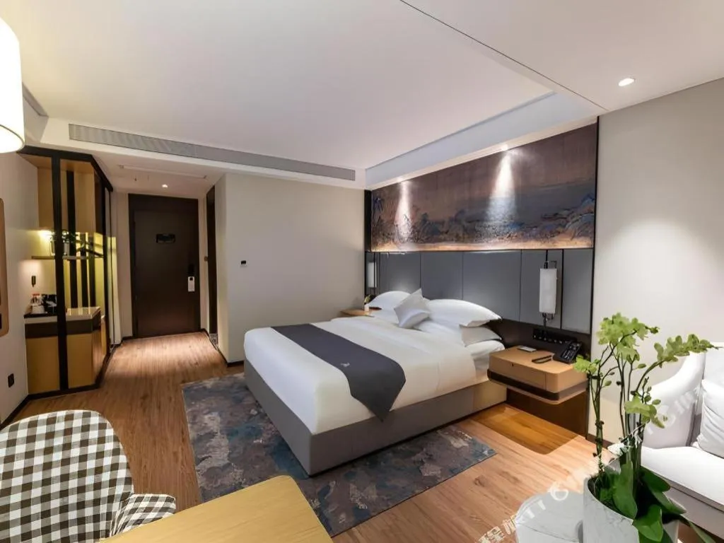 Bed in GreenTree Eastern Hotel Suzhou Dushu Lake Yinshan Lake Guoyuan Road Metro Station