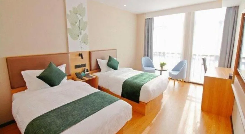 Bed in GreenTree Inn Express Zhangjiagang Hexing Town Shazhou Professional Institue of Technology