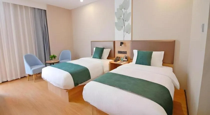 Bed in GreenTree Inn Express Zhangjiagang Hexing Town Shazhou Professional Institue of Technology