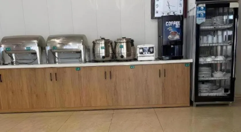 GreenTree Inn Dalian Jinzhou District Railway Station Ansheng Plaza