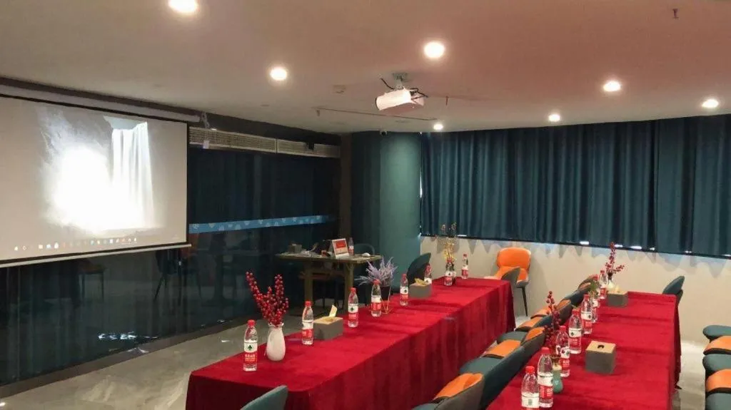 VX Hotel Jiangsu Taizhou Xinghua RT-Mart