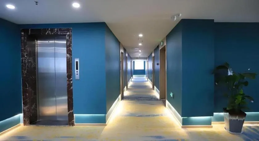 VX Hotel Jiangsu Taizhou Xinghua RT-Mart