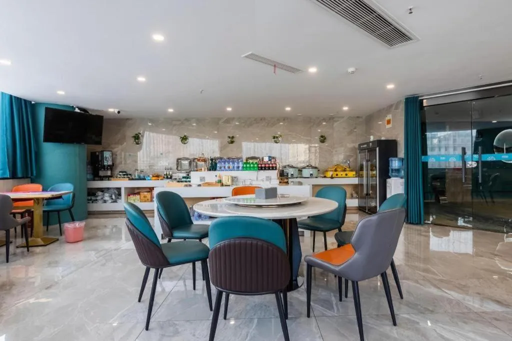 VX Hotel Jiangsu Taizhou Xinghua RT-Mart