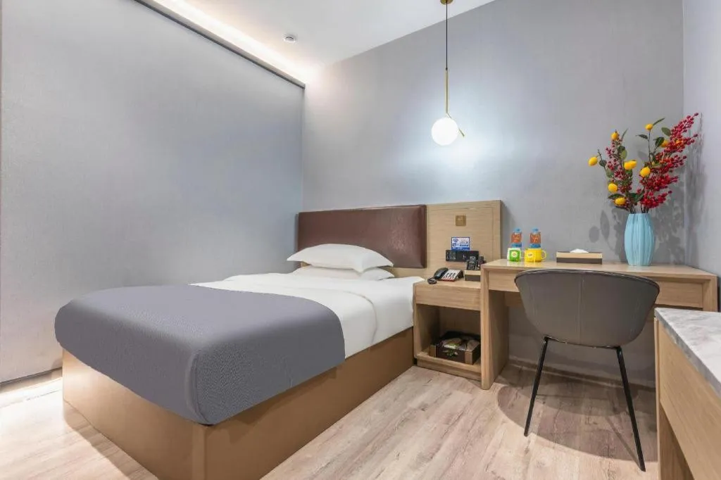 Bed in Gya Hotel Wuxi Hubin Commercial Street Tai Lake Scenic Area