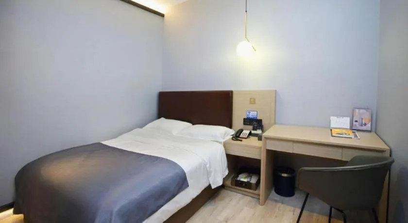 Bed in Gya Hotel Wuxi Hubin Commercial Street Tai Lake Scenic Area