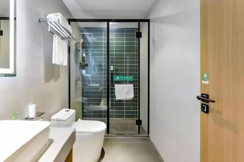 GreenTree Inn Express Datong High-Speed Railway Station Old City Wall