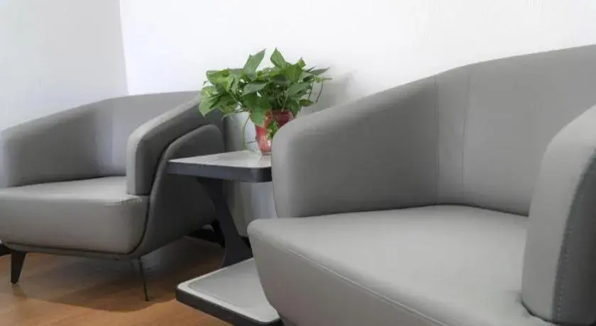 GreenTree Inn Express Datong High-Speed Railway Station Old City Wall GreenTree Inn Express Datong High-Speed Railway Station Old City Wall