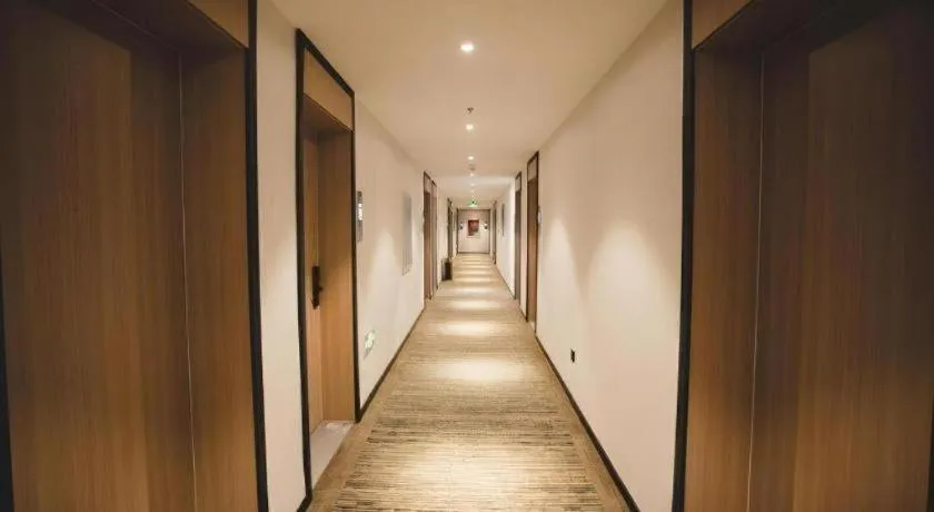 GreenTree Inn Express Datong High-Speed Railway Station Old City Wall