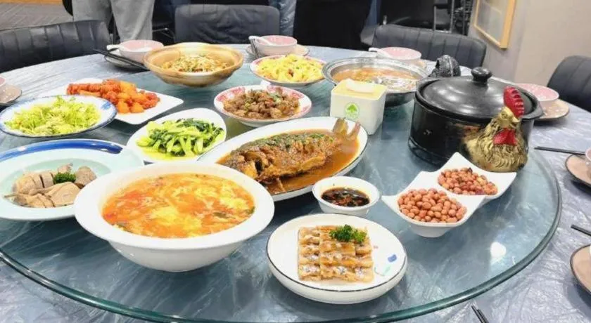 GreenTree Inn Luoyang Railway Station Wangfujing Wangcheng Park