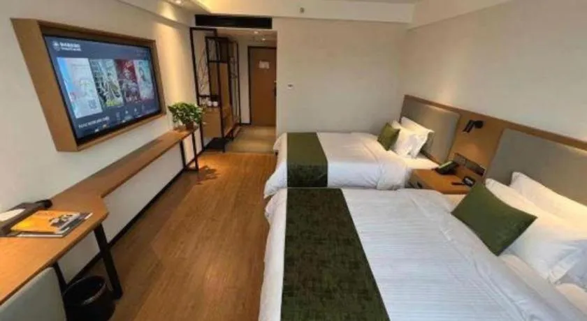 Bed in GreenTree Inn Luoyang Railway Station Wangfujing Wangcheng Park