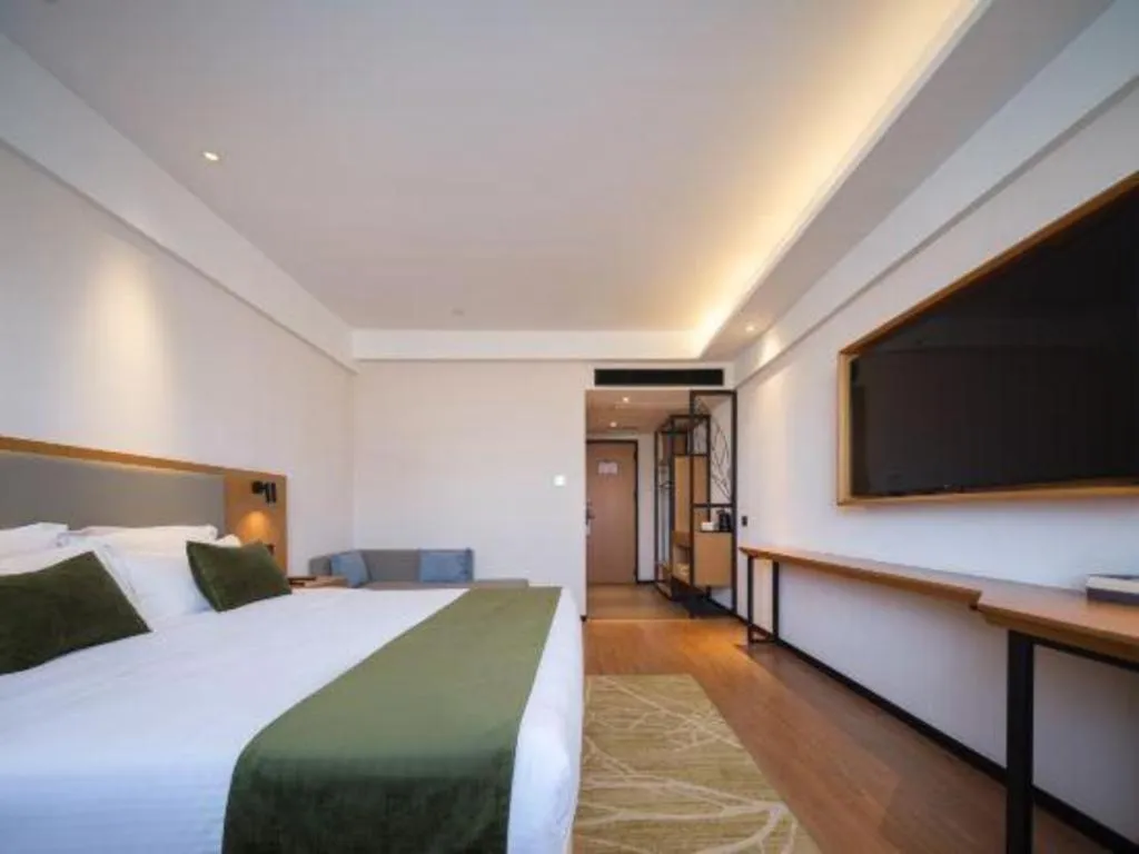 Bed in GreenTree Inn Luoyang Railway Station Wangfujing Wangcheng Park