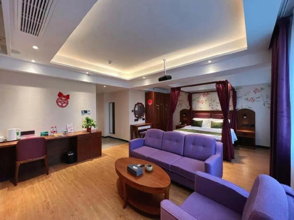 Bed in GreenTree Inn Luoyang Railway Station Wangfujing Wangcheng Park