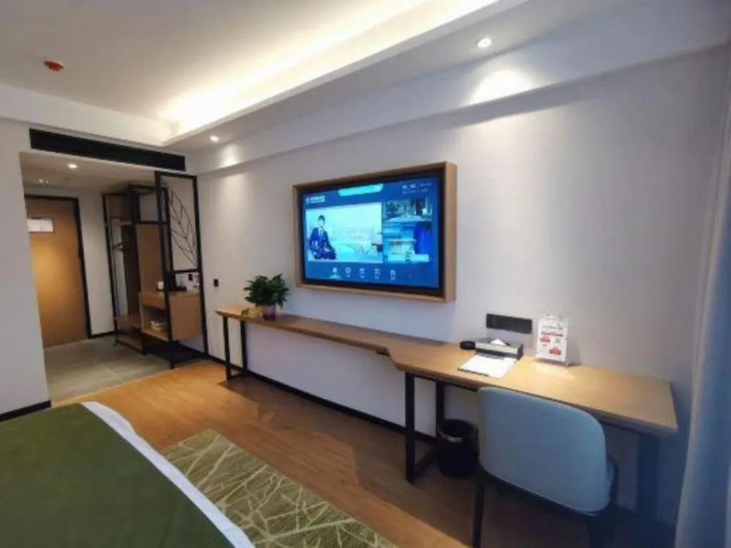 GreenTree Inn Luoyang Railway Station Wangfujing Wangcheng Park