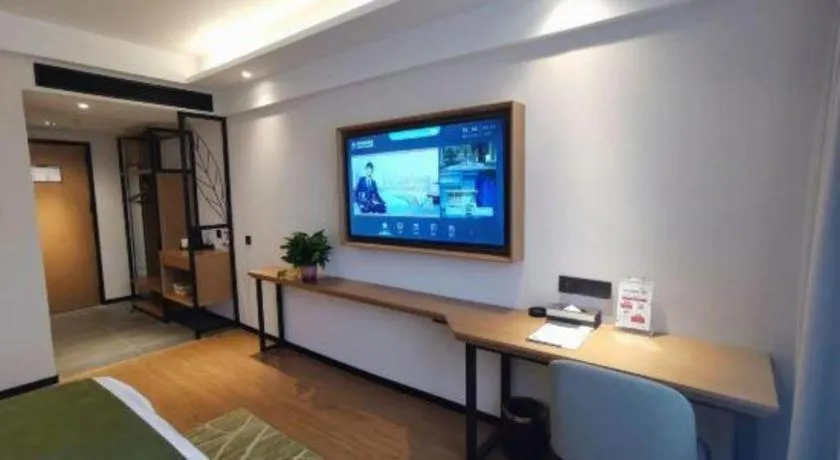 GreenTree Inn Luoyang Railway Station Wangfujing Wangcheng Park