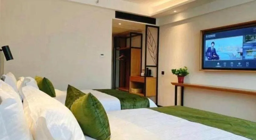 Bed in GreenTree Inn Luoyang Railway Station Wangfujing Wangcheng Park