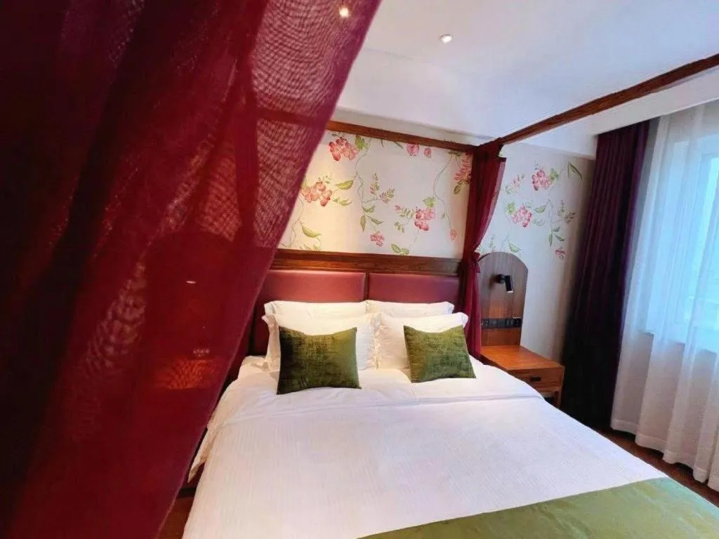 Bed in GreenTree Inn Luoyang Railway Station Wangfujing Wangcheng Park