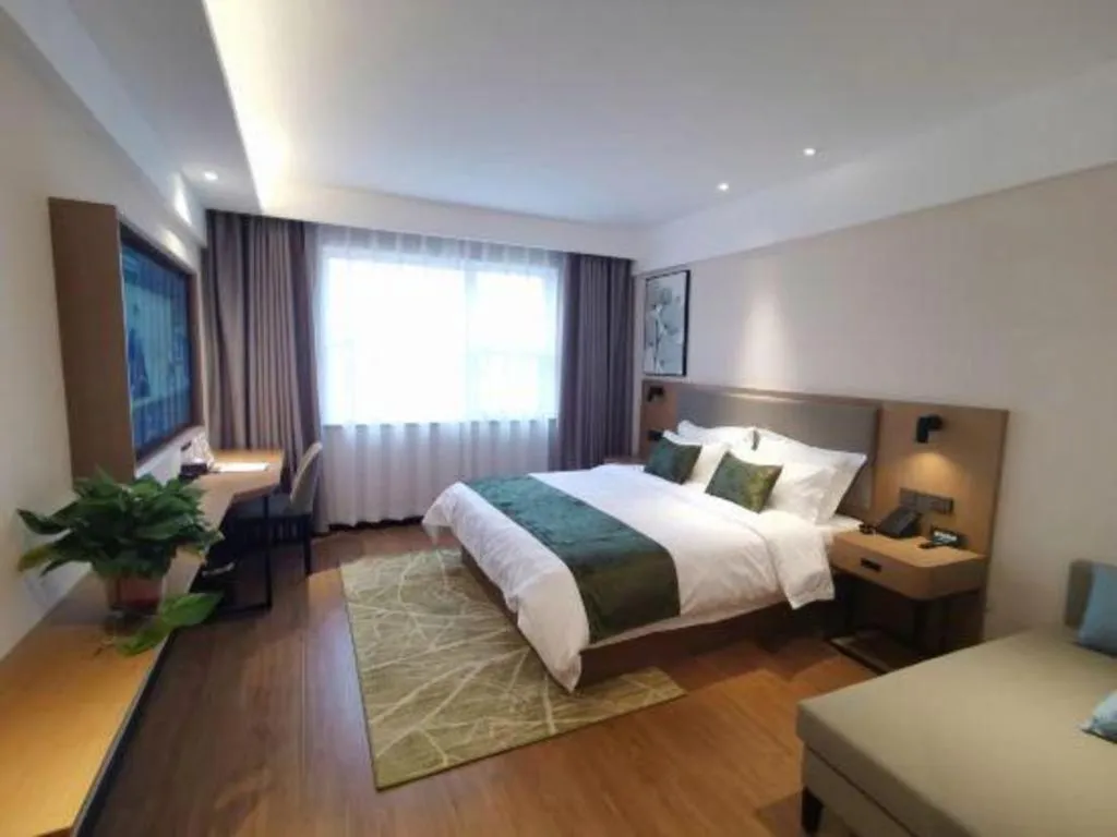Bed in GreenTree Inn Luoyang Railway Station Wangfujing Wangcheng Park