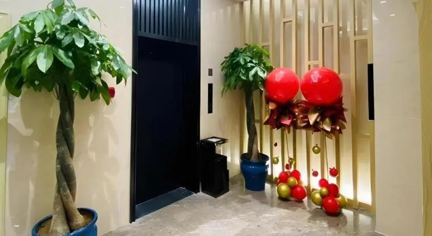 GreenTree Inn Luoyang Railway Station Wangfujing Wangcheng Park