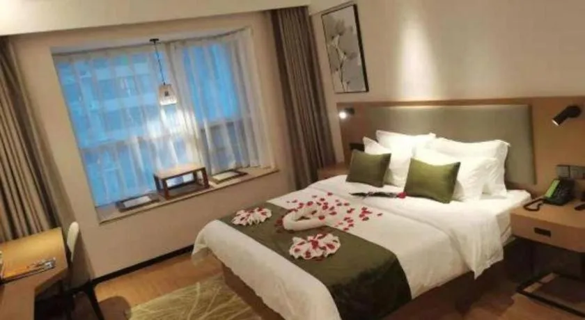 Bed in GreenTree Inn Luoyang Railway Station Wangfujing Wangcheng Park