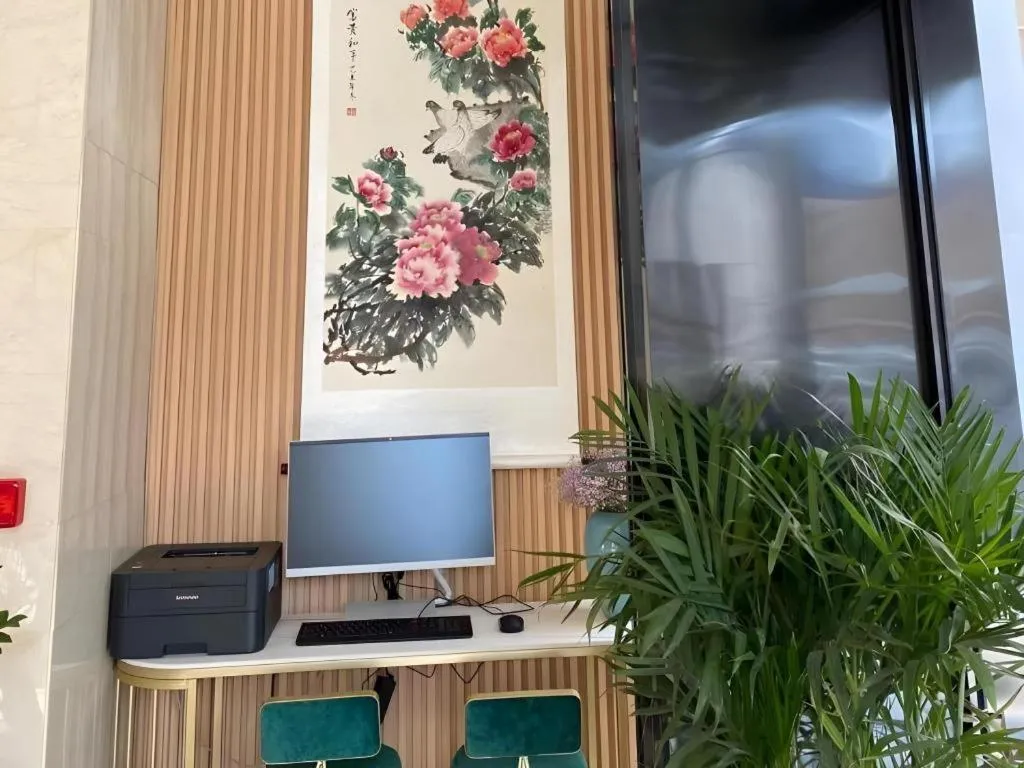 GreenTree Inn Luoyang Railway Station Wangfujing Wangcheng Park