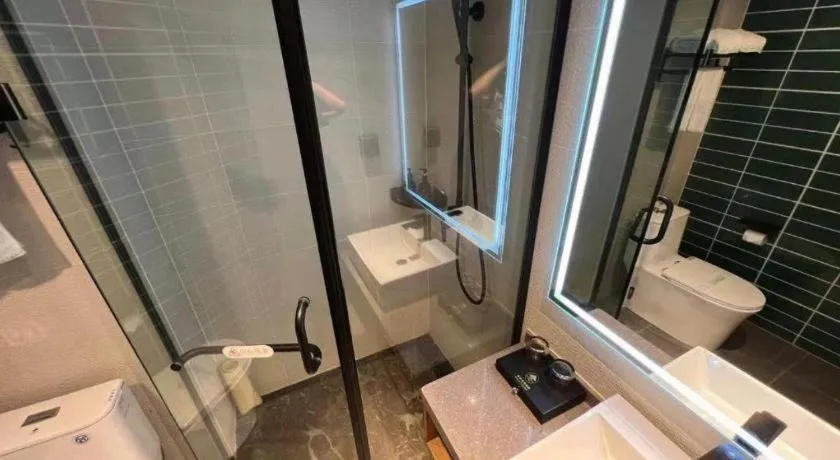 GreenTree Inn Luoyang Railway Station Wangfujing Wangcheng Park