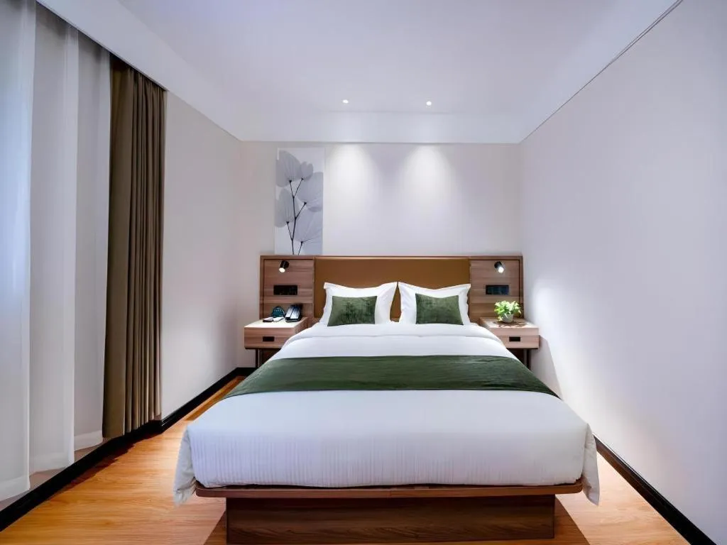 Bed in GreenTree Inn Express Hebei Tangshan Guyan District Xinguang Road