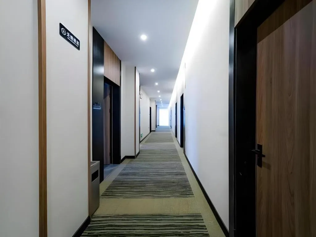 GreenTree Inn Express Hebei Tangshan Guyan District Xinguang Road