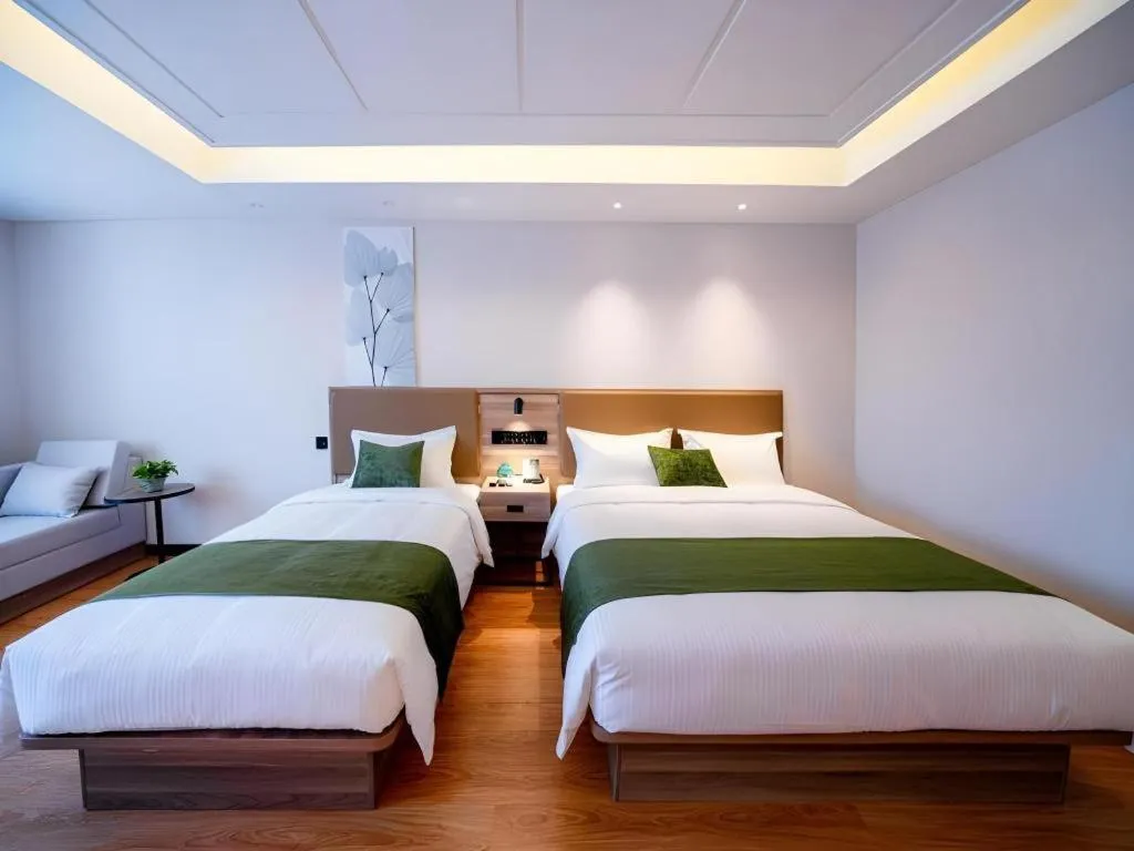 Bed in GreenTree Inn Express Hebei Tangshan Guyan District Xinguang Road