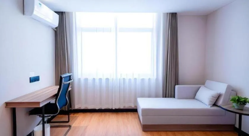 Bed in GreenTree Inn Express Hebei Tangshan Guyan District Xinguang Road