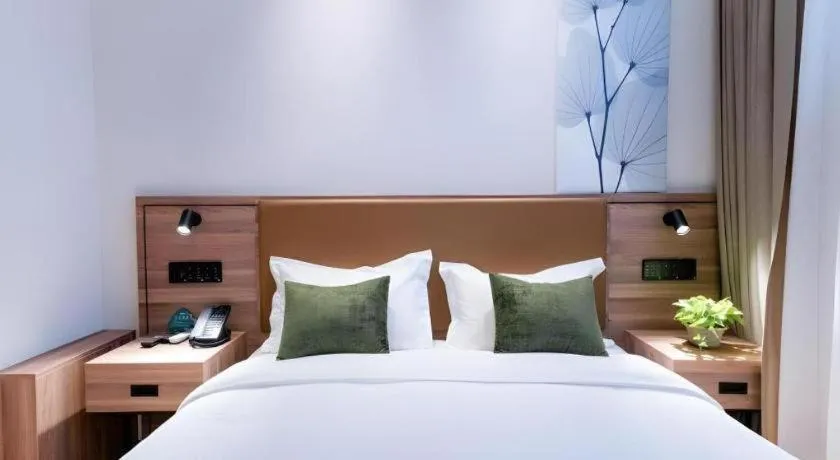 Bed in GreenTree Inn Express Hebei Tangshan Guyan District Xinguang Road