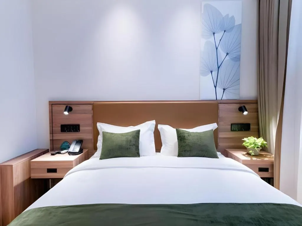Bed in GreenTree Inn Express Hebei Tangshan Guyan District Xinguang Road