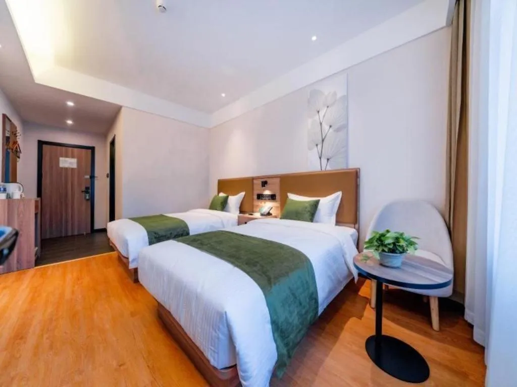 Bed in GreenTree Inn Express Hebei Tangshan Guyan District Xinguang Road