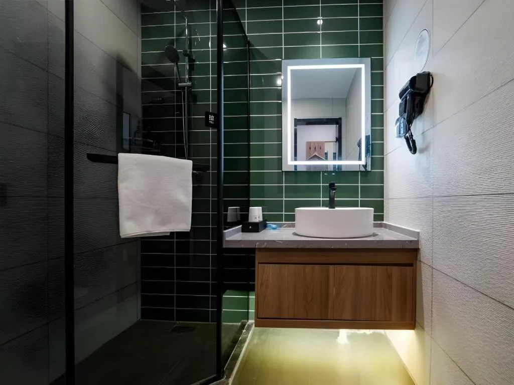 GreenTree Inn Express Hebei Tangshan Guyan District Xinguang Road