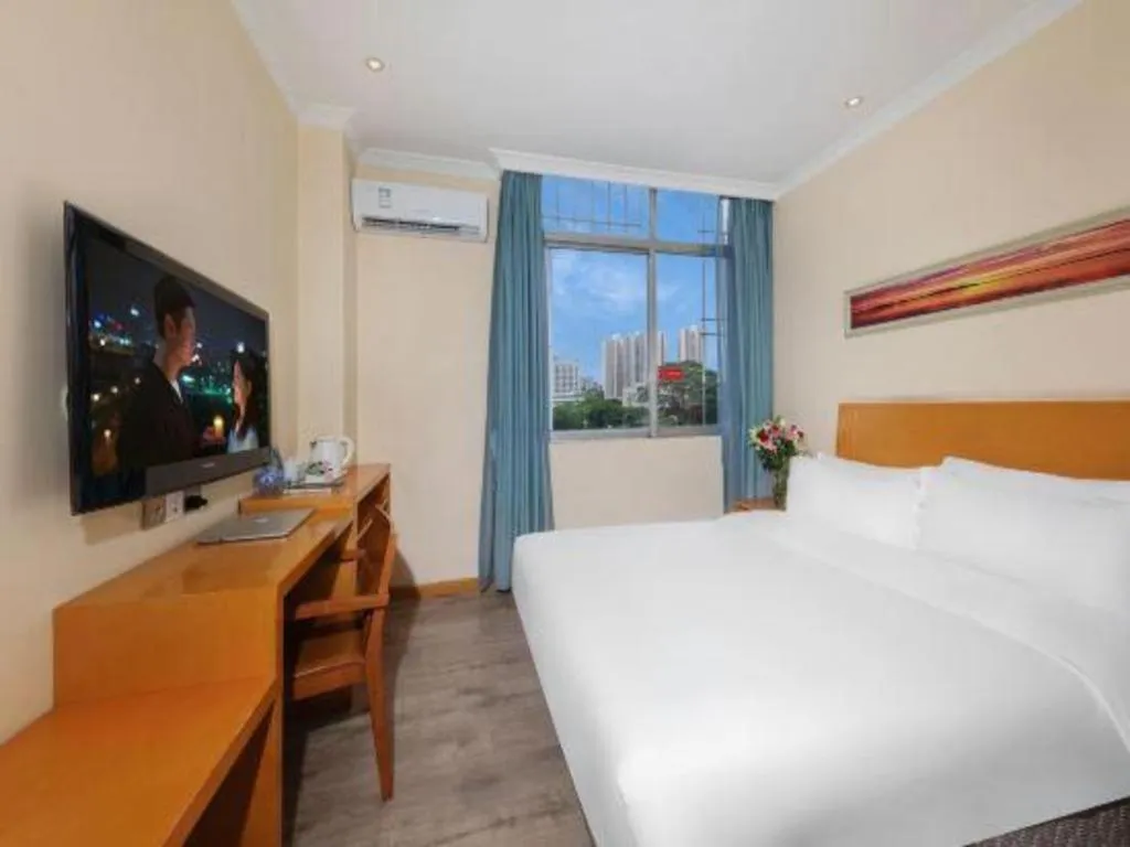 Bed in GreenTree Alliance Hotel Shenzhen Nanshan District Zhongshan Park Tongle