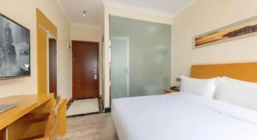 Bed in GreenTree Alliance Hotel Shenzhen Nanshan District Zhongshan Park Tongle Bed in GreenTree Alliance Hotel Shenzhen Nanshan District Zhongshan Park Tongle