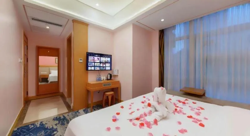 Bed in GreenTree Alliance Hotel Shenzhen Futian District Xiangmi Lake Xiangmei Mountain Metro Station